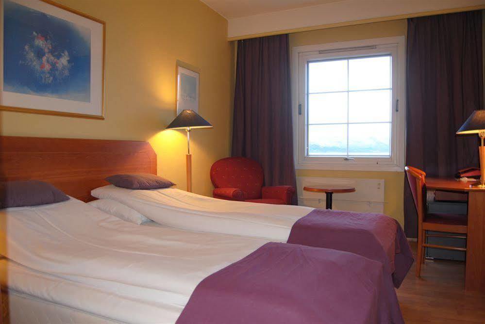 Bjerkvik Hotell Экстерьер фото